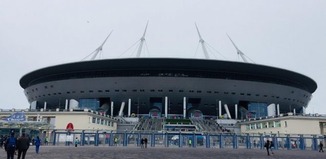 Neue WM-Stadien in Petersburg und Nischni Nowgorod